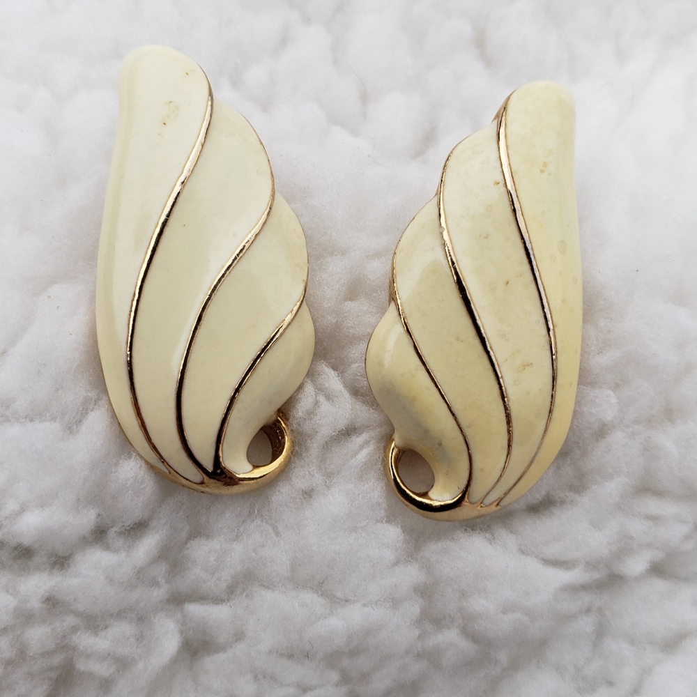 Mid-Century Gold-toned and Cream Costume Earrings